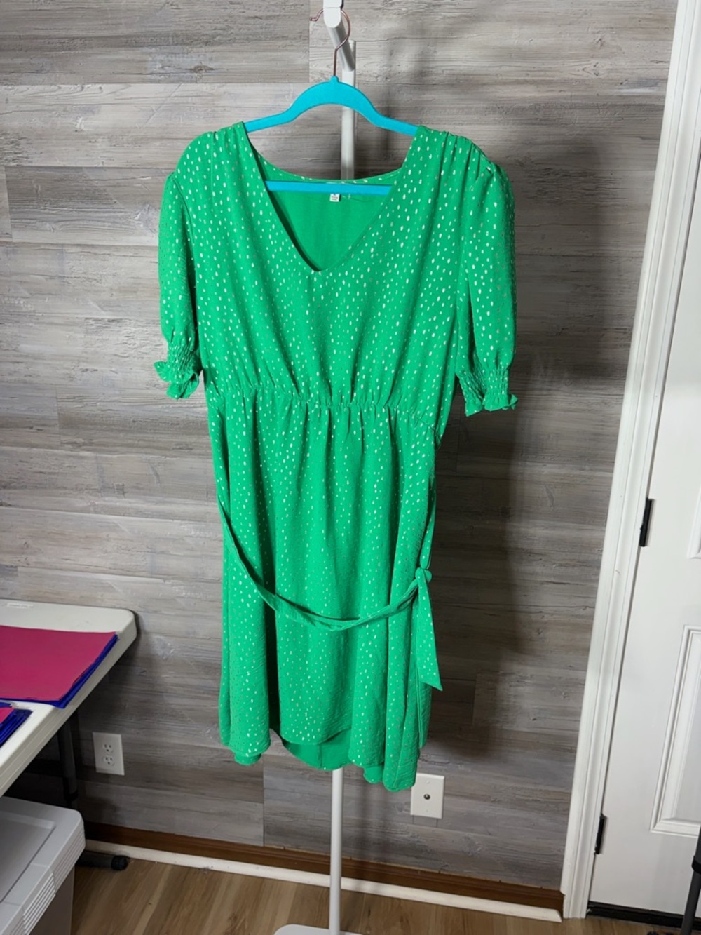 Green V-Neck Midi Dress with Dot Detail 1291